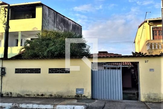 Fachada de casa para alugar com 4 quartos, 120m² em Mussurunga I, Salvador