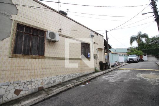 Fachada com Placa Quinto Andar de casa de condomínio à venda com 3 quartos, 80m² em Freguesia (jacarepaguá), Rio de Janeiro