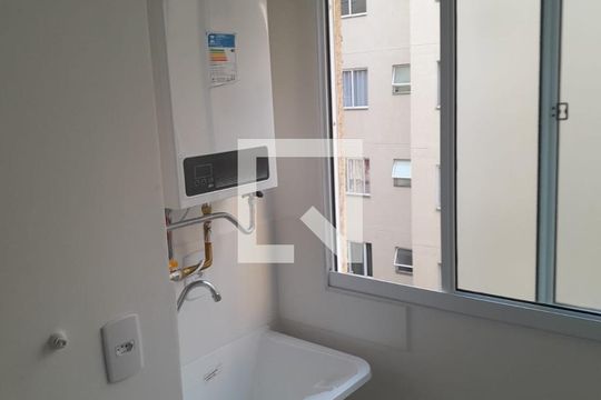 Lavanderia de apartamento para alugar com 2 quartos, 42m² em Jardim Arpoador, São Paulo