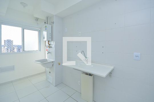 Cozinha de apartamento à venda com 1 quarto, 27m² em Socorro, São Paulo