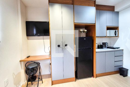 Kitnet/Studio à venda com 1 quarto, 15m² em República, São Paulo