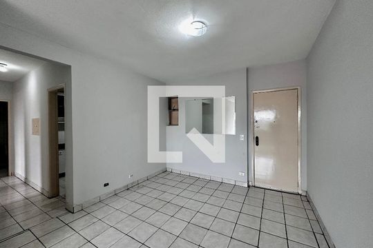 Sala  de apartamento à venda com 2 quartos, 80m² em Santo Amaro, São Paulo