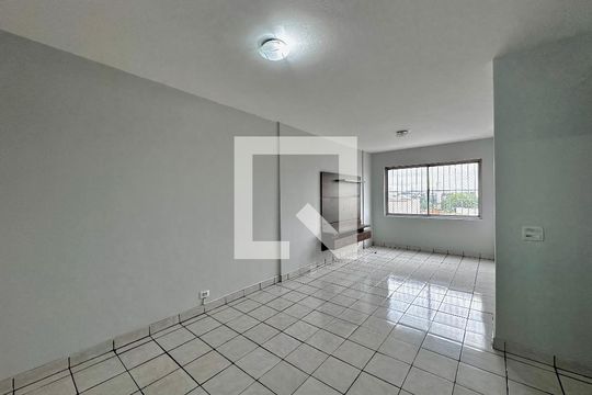 Sala  de apartamento à venda com 2 quartos, 80m² em Santo Amaro, São Paulo