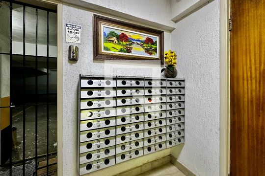 Correspondência  de apartamento à venda com 2 quartos, 80m² em Santo Amaro, São Paulo
