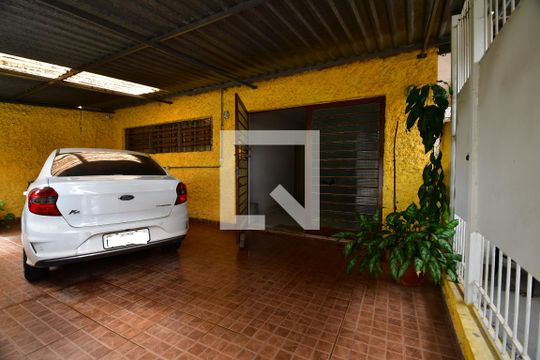 Garagem de casa para alugar com 2 quartos, 400m² em Jardim Chapadão, Campinas