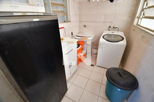Área de Serviço de casa para alugar com 2 quartos, 400m² em Jardim Chapadão, Campinas
