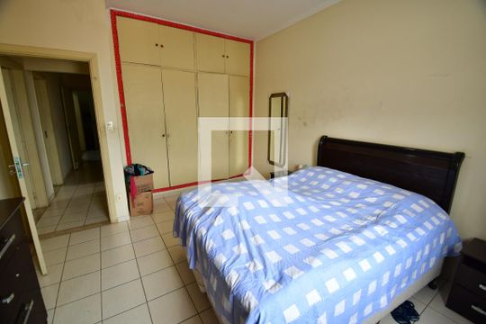 Quarto 1 de casa para alugar com 2 quartos, 400m² em Jardim Chapadão, Campinas