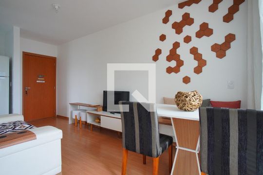 Sala de apartamento à venda com 2 quartos, 44m² em Morro Santana, Porto Alegre