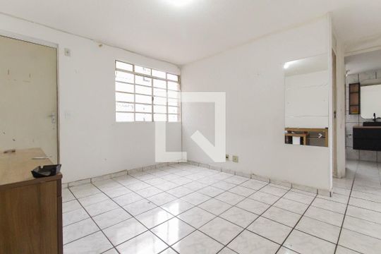 Sala de apartamento à venda com 2 quartos, 48m² em Conjunto Residencial José Bonifácio, São Paulo