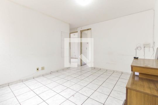 Apartamento à venda com 2 quartos, 48m² em Conjunto Residencial José Bonifácio, São Paulo