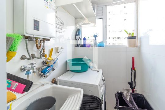 Área de Serviço de apartamento à venda com 2 quartos, 56m² em Chácara Seis de Outubro, São Paulo