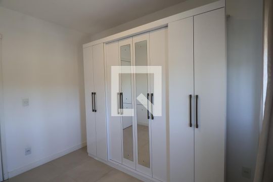 Quarto 1 de apartamento à venda com 3 quartos, 85m² em Marechal Rondon, Canoas