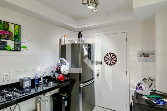 Cozinha de apartamento para alugar com 2 quartos, 32m² em Brás, São Paulo