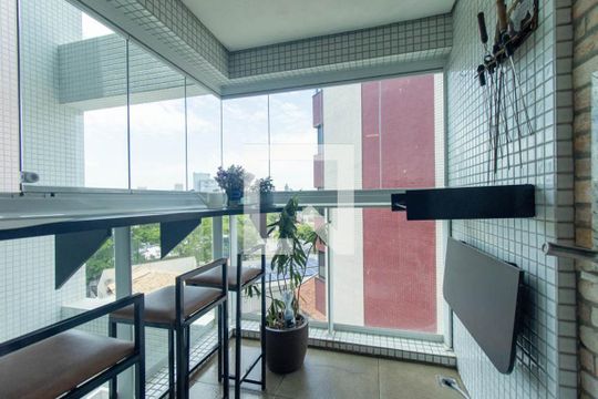 Varanda gourmet de apartamento à venda com 1 quarto, 45m² em Alto da Glória, Curitiba
