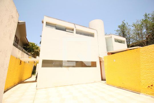 Garagem  de casa à venda com 6 quartos, 300m² em Jardim Morumbi, São Paulo