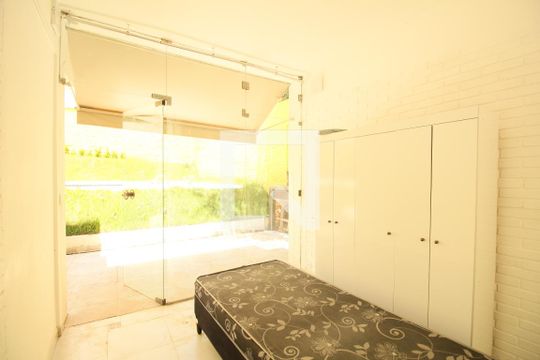 Quarto 3 de casa à venda com 6 quartos, 300m² em Jardim Morumbi, São Paulo
