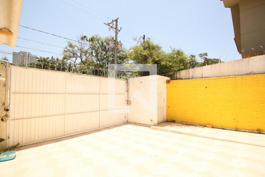 Garagem  de casa à venda com 6 quartos, 300m² em Jardim Morumbi, São Paulo