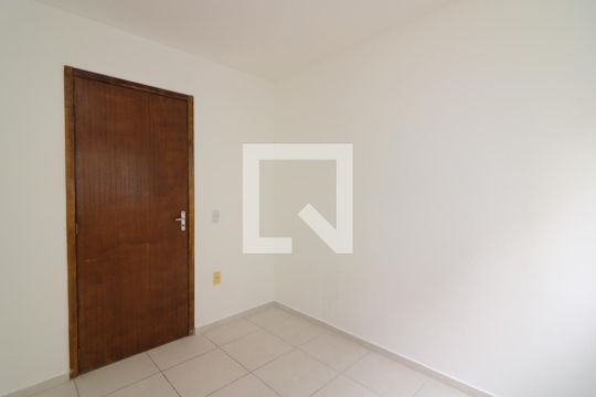 Quarto 2 de apartamento para alugar com 2 quartos, 60m² em Chapéu do Sol, Porto Alegre