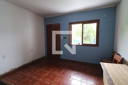 Casa da Frente - Sala e Cozinha de casa à venda com 2 quartos, 219m² em Liberdade, Novo Hamburgo