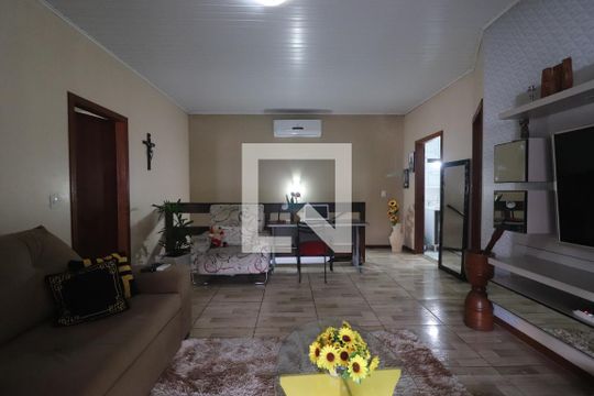 Casa fundos / Sala de casa à venda com 2 quartos, 219m² em Liberdade, Novo Hamburgo