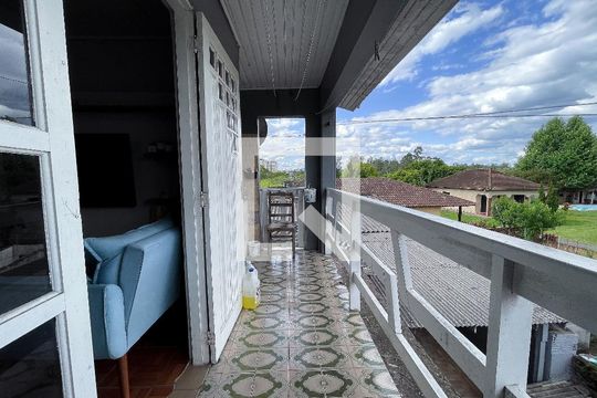 Sacada de casa à venda com 4 quartos, 300m² em Feitoria, São Leopoldo
