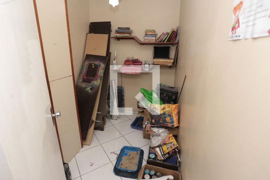 Despensa de apartamento à venda com 3 quartos, 75m² em Qne 27, Brasília
