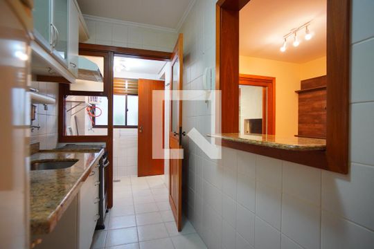 Cozinha de apartamento para alugar com 1 quarto, 54m² em Petrópolis, Porto Alegre