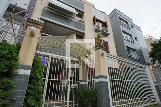 Fachada e Portaria de apartamento para alugar com 1 quarto, 54m² em Petrópolis, Porto Alegre
