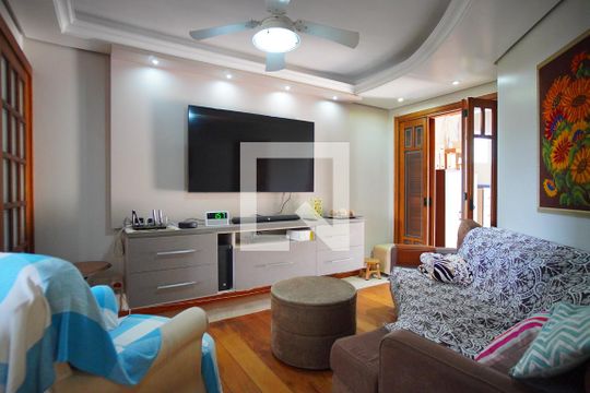 Sala 2 de casa para alugar com 4 quartos, 310m² em Jardim Lindóia, Porto Alegre
