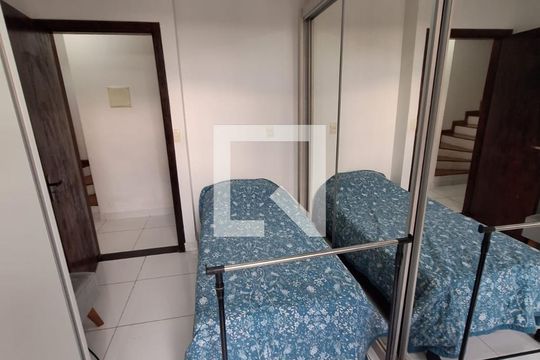 Quarto 2 de casa à venda com 5 quartos, 250m² em Ouro Preto, Belo Horizonte