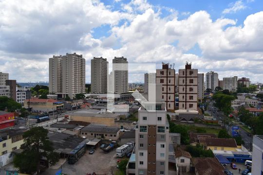 Quarto 2 de apartamento à venda com 2 quartos, 60m² em Capão Raso, Curitiba