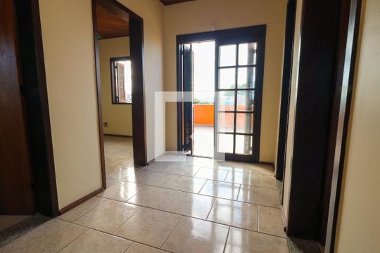 Hall de casa à venda com 3 quartos, 149m² em Campo Novo, Porto Alegre