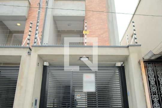 Fachada de casa à venda com 3 quartos, 160m² em Vila Formosa, São Paulo