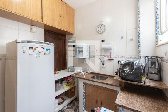 Cozinha de apartamento à venda com 3 quartos, 90m² em Tijuca, Rio de Janeiro