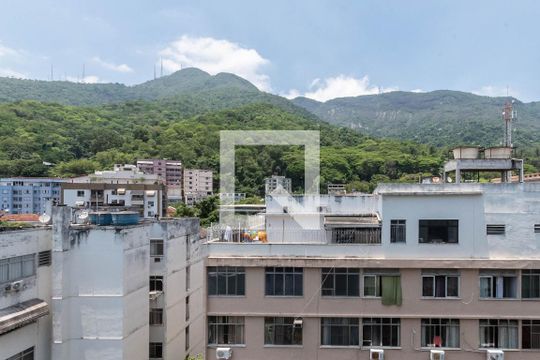 Vista de apartamento à venda com 3 quartos, 90m² em Tijuca, Rio de Janeiro