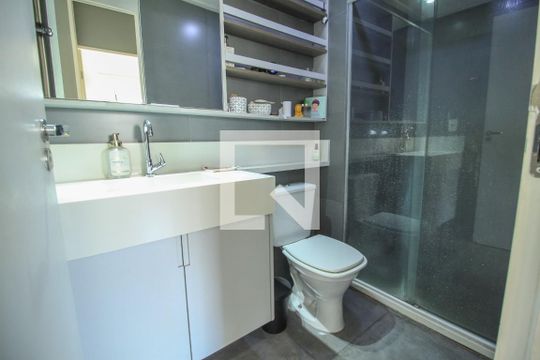Banheiro  de apartamento à venda com 2 quartos, 123m² em Mooca, São Paulo