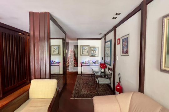 Hall de entrada de apartamento à venda com 2 quartos, 63m² em Paraíso, São Paulo