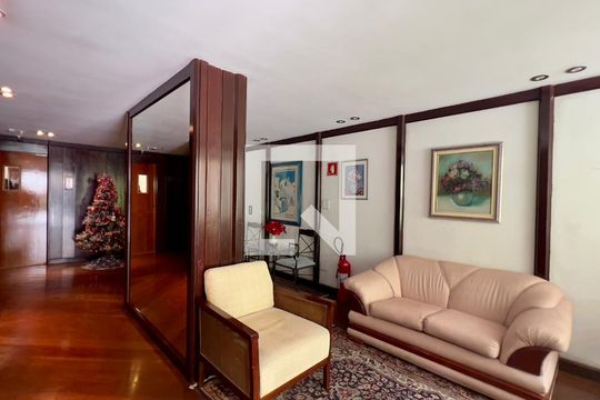 Hall de entrada de apartamento à venda com 2 quartos, 63m² em Paraíso, São Paulo