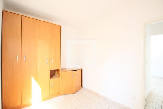 Quarto 2 de apartamento para alugar com 2 quartos, 67m² em Real Parque, São Paulo