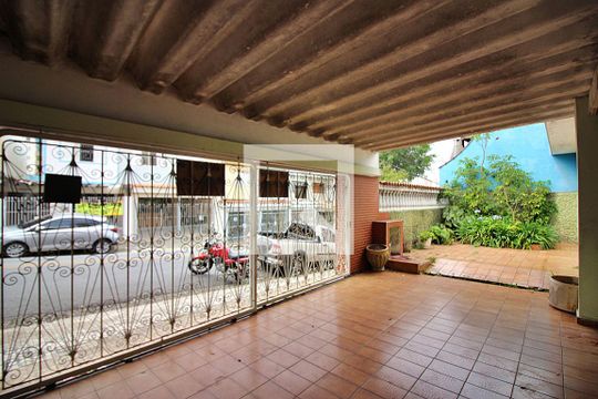 Garagem de casa à venda com 3 quartos, 100m² em Baeta Neves, São Bernardo do Campo