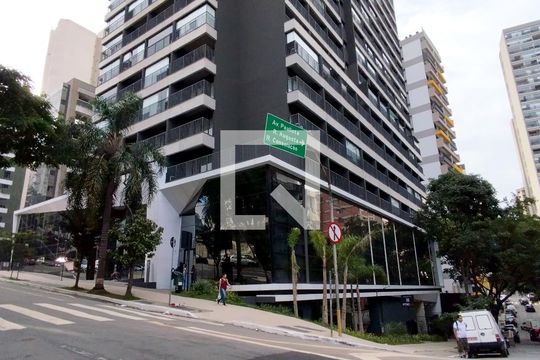 Fachada de kitnet/studio para alugar com 1 quarto, 25m² em Bela Vista, São Paulo
