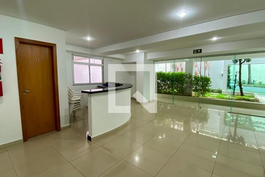 Área comum de apartamento para alugar com 4 quartos, 135m² em Buritis, Belo Horizonte