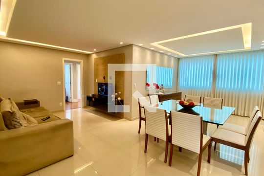 Apartamento para alugar com 4 quartos, 135m² em Buritis, Belo Horizonte