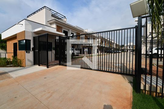 Fachada  de casa de condomínio à venda com 2 quartos, 85m² em Parque Taquaral, Campinas