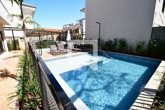 Área comum - Piscina de casa de condomínio à venda com 2 quartos, 85m² em Parque Taquaral, Campinas