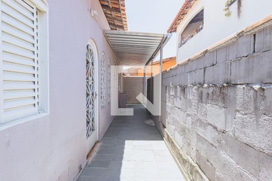Área externa de apartamento para alugar com 1 quarto, 60m² em Bsq dos Eucaliptos, São José dos Campos