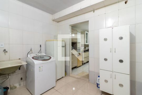 Área de Serviço  de casa à venda com 5 quartos, 500m² em Vila Santa Maria, São Paulo
