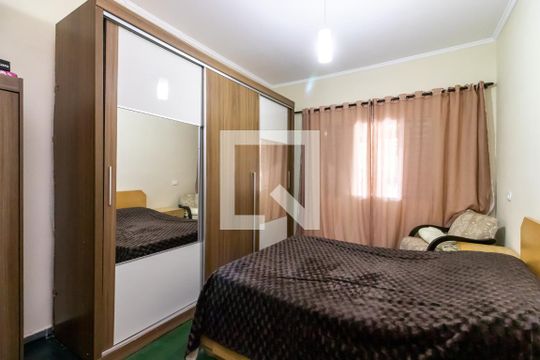 Quarto  de casa à venda com 5 quartos, 500m² em Vila Santa Maria, São Paulo