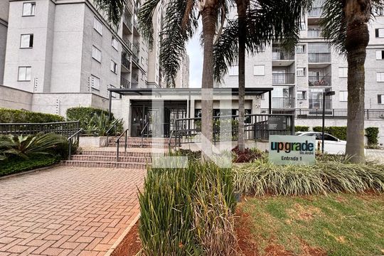 Fachada de apartamento para alugar com 2 quartos, 50m² em Vila Metalúrgica, Santo André