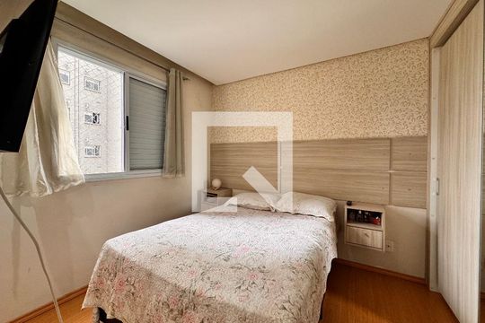 Quarto 1 de apartamento para alugar com 2 quartos, 50m² em Vila Metalúrgica, Santo André